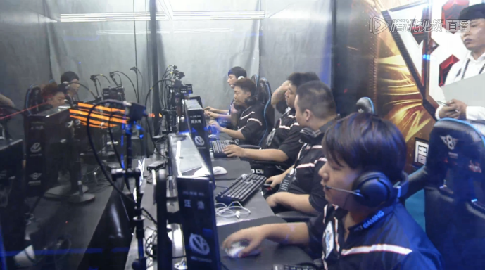 打破疑虑！ Weibo Gaming 官方： Light 正式续约