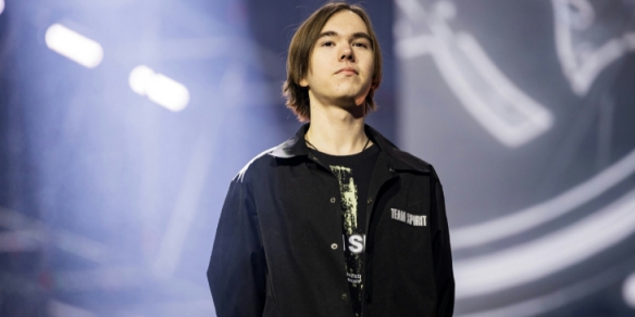 人为失误：IEM 科隆站1／4决赛使用错误C4安放奖励